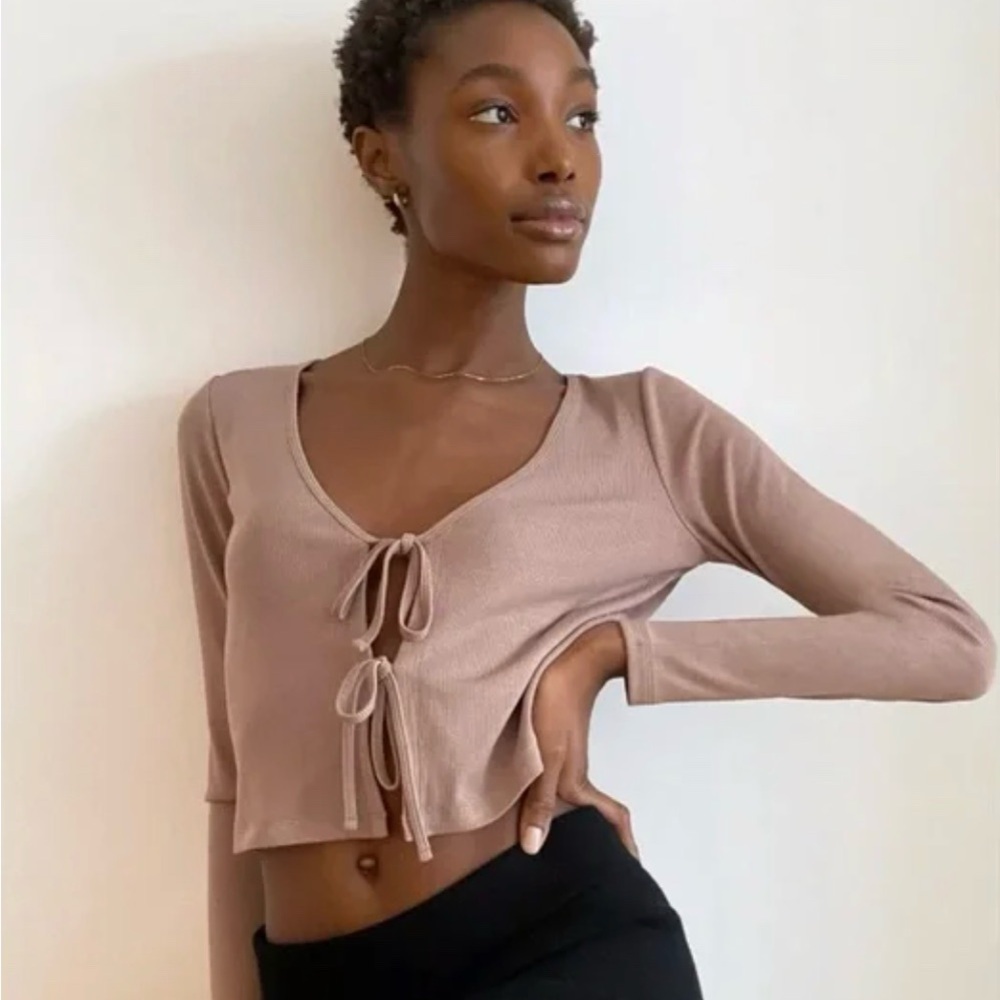 Aritzia Wilfred Tie Front Top - BRAND NEW